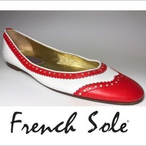 FRENCH SOLE RED WHITE BALLET CLASSIC WINGTIP FLATS